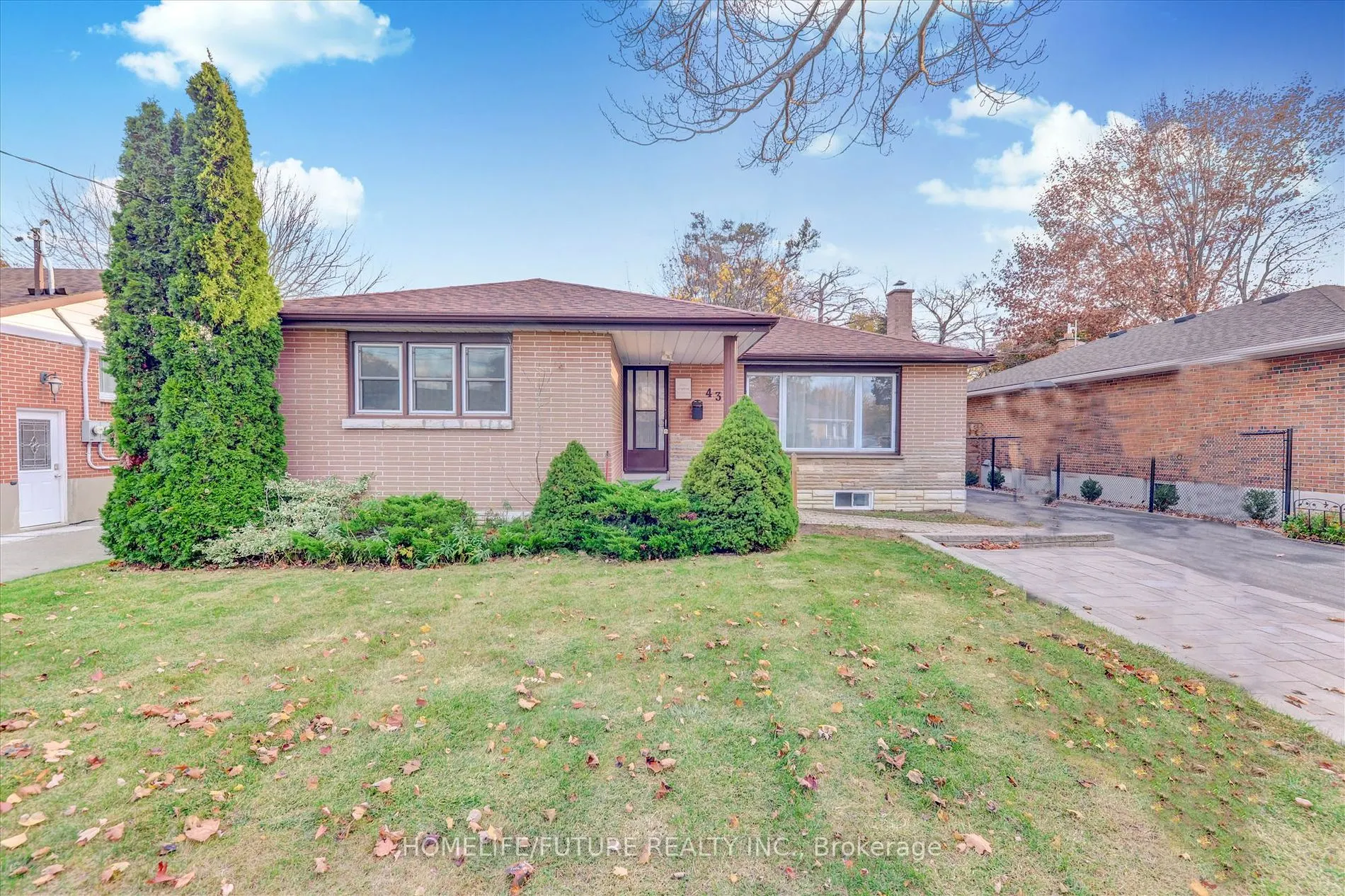 437 Fairleigh Ave