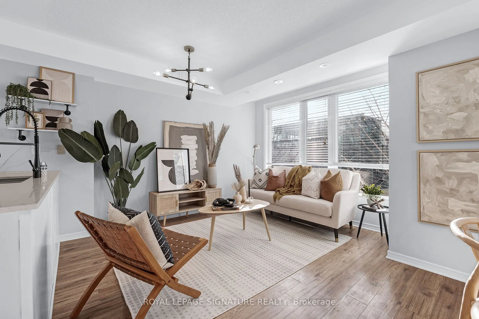 22 Frances Loring Lane, #1