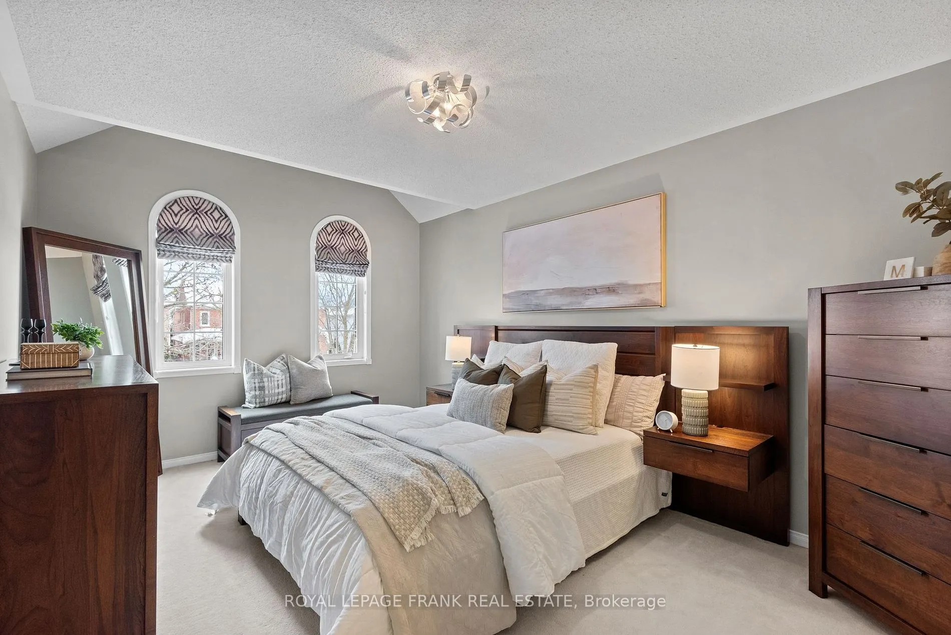 32 Blackfriar Ave