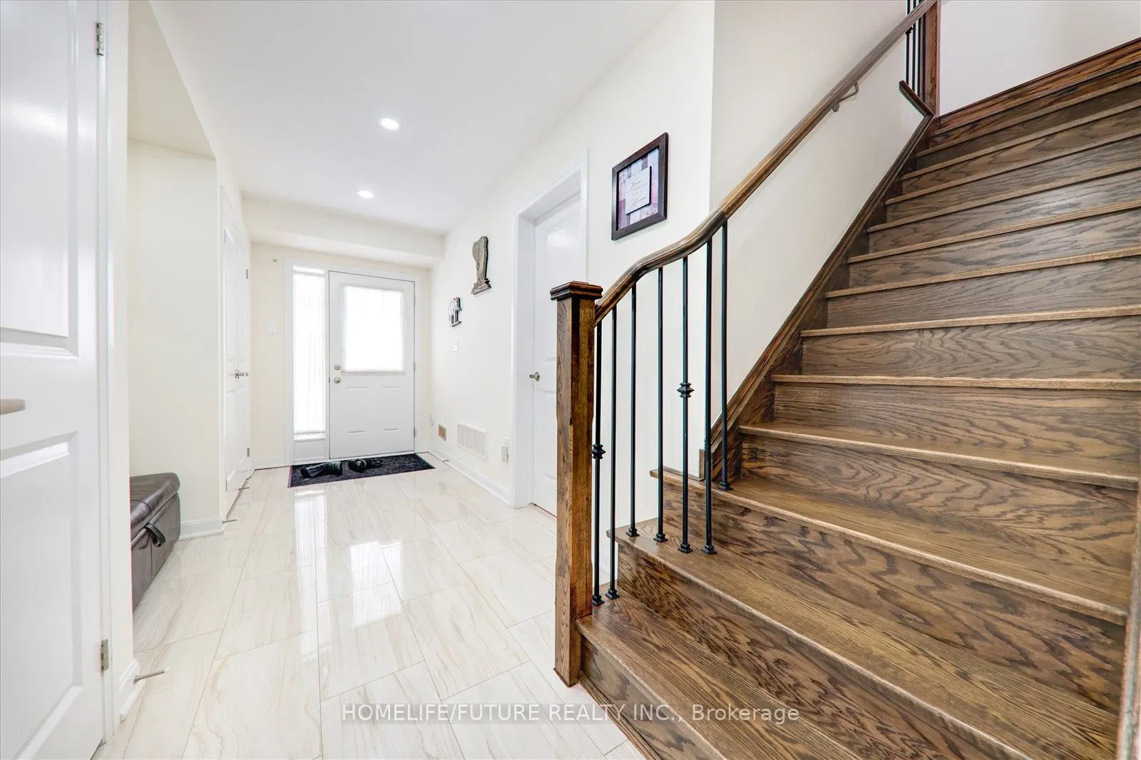 2412 Fall Harvest Cres