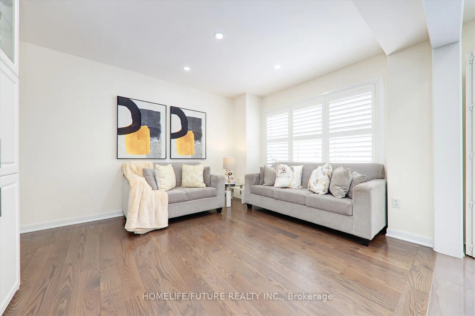 2412 Fall Harvest Cres