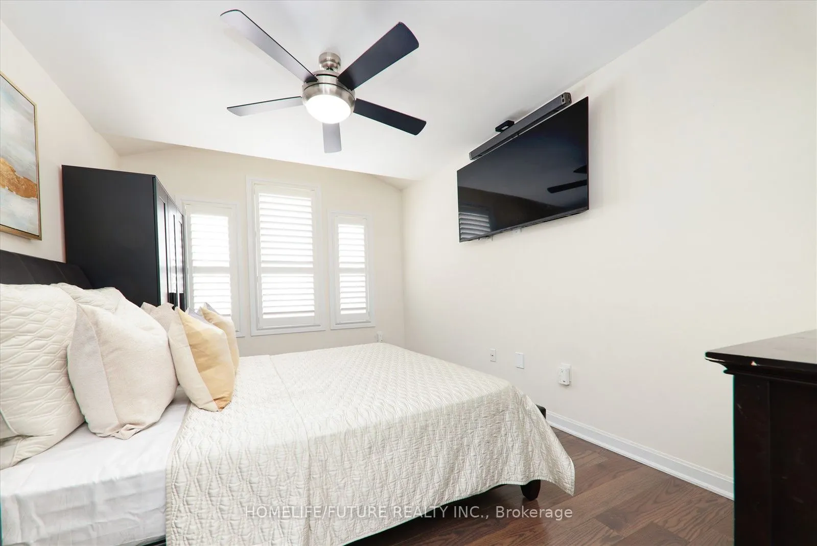2412 Fall Harvest Cres