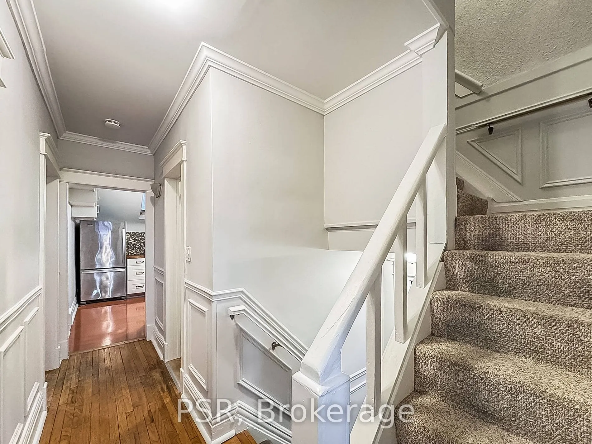79 Wembley Dr, #Upper