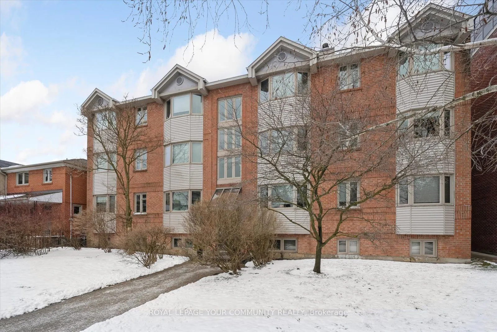 60 Kippendavie Ave, #201