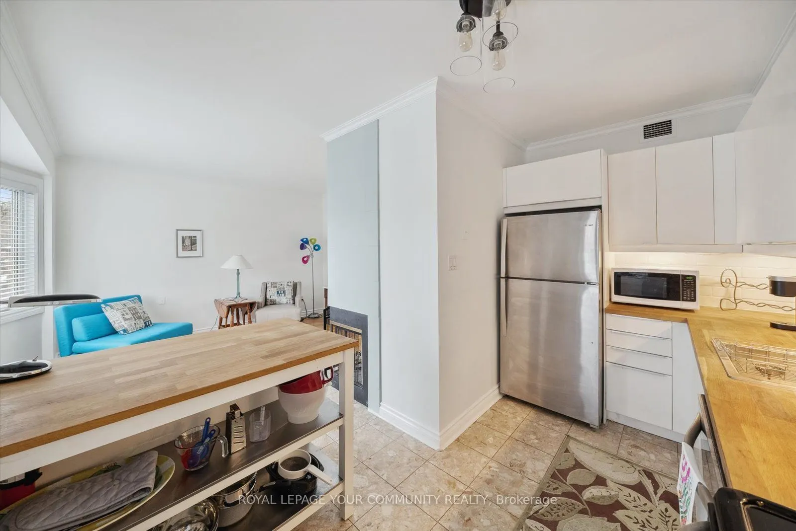 60 Kippendavie Ave, #201