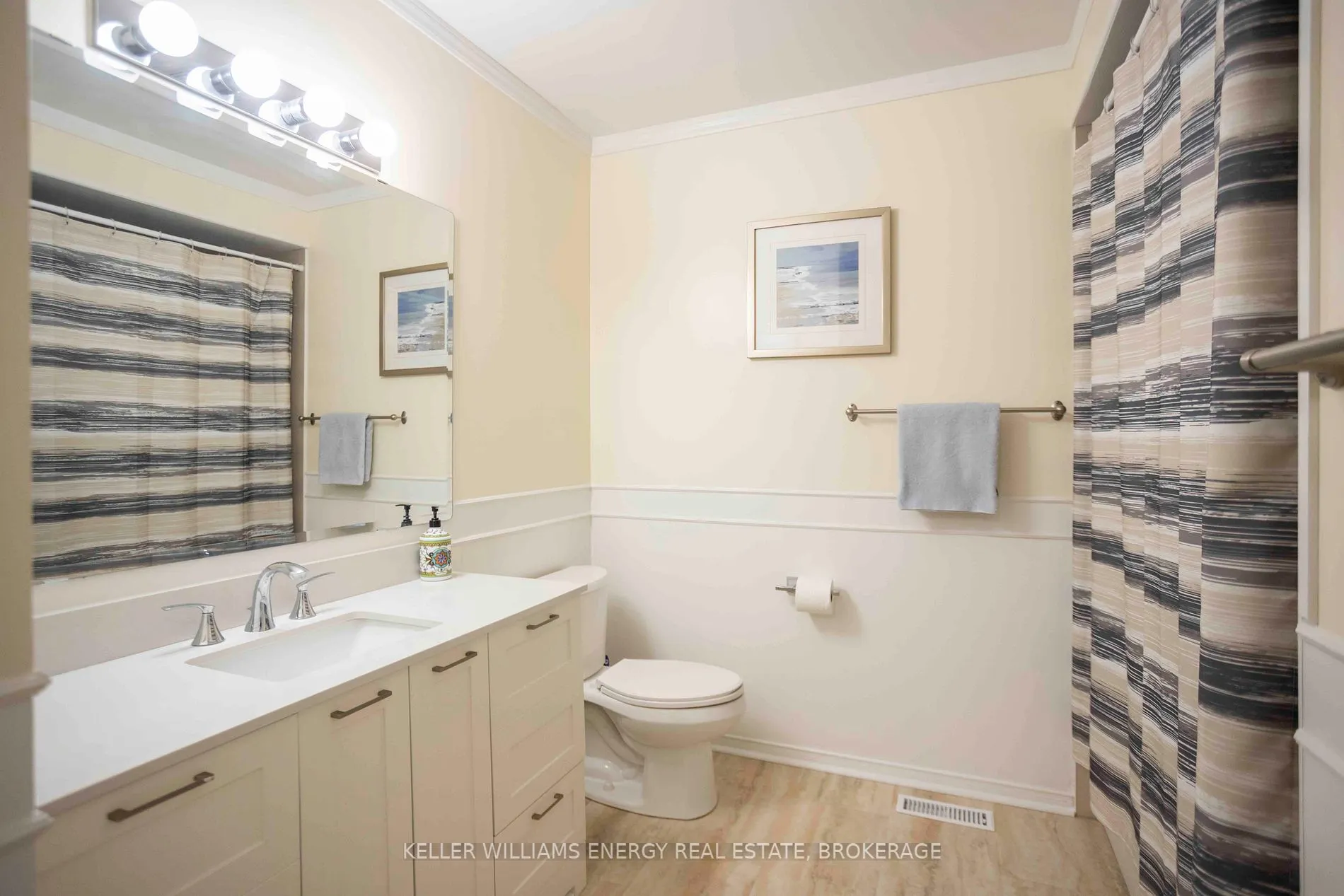 10 Bassett Blvd, #186