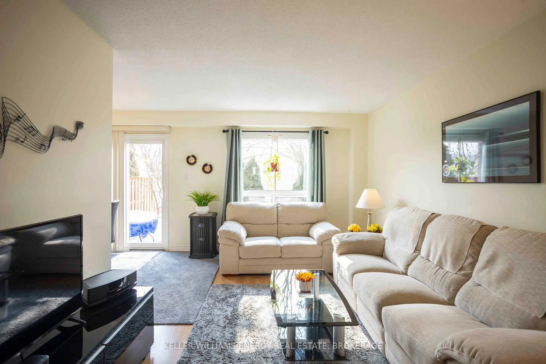 10 Bassett Blvd, #186