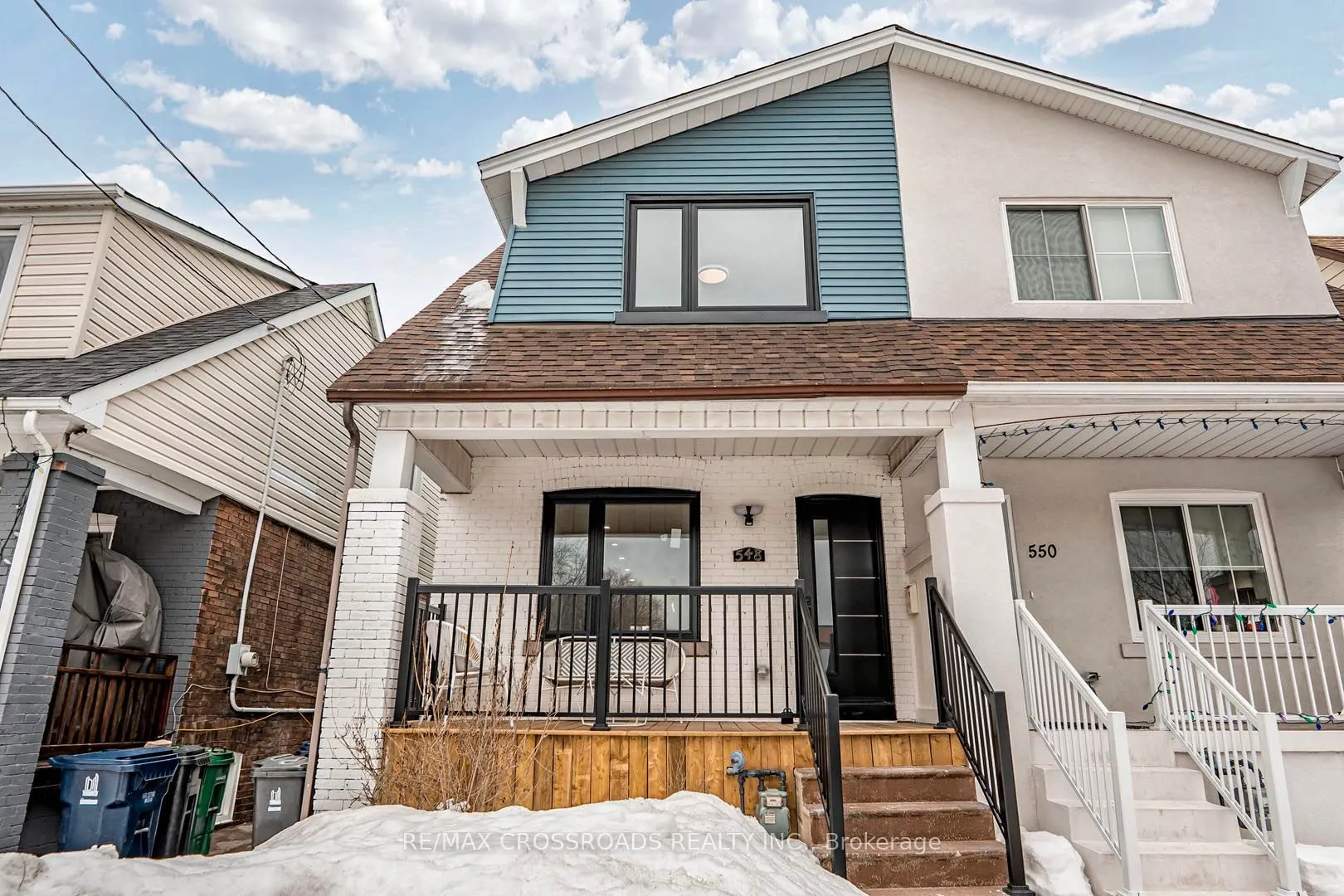 548 Glebeholme Blvd