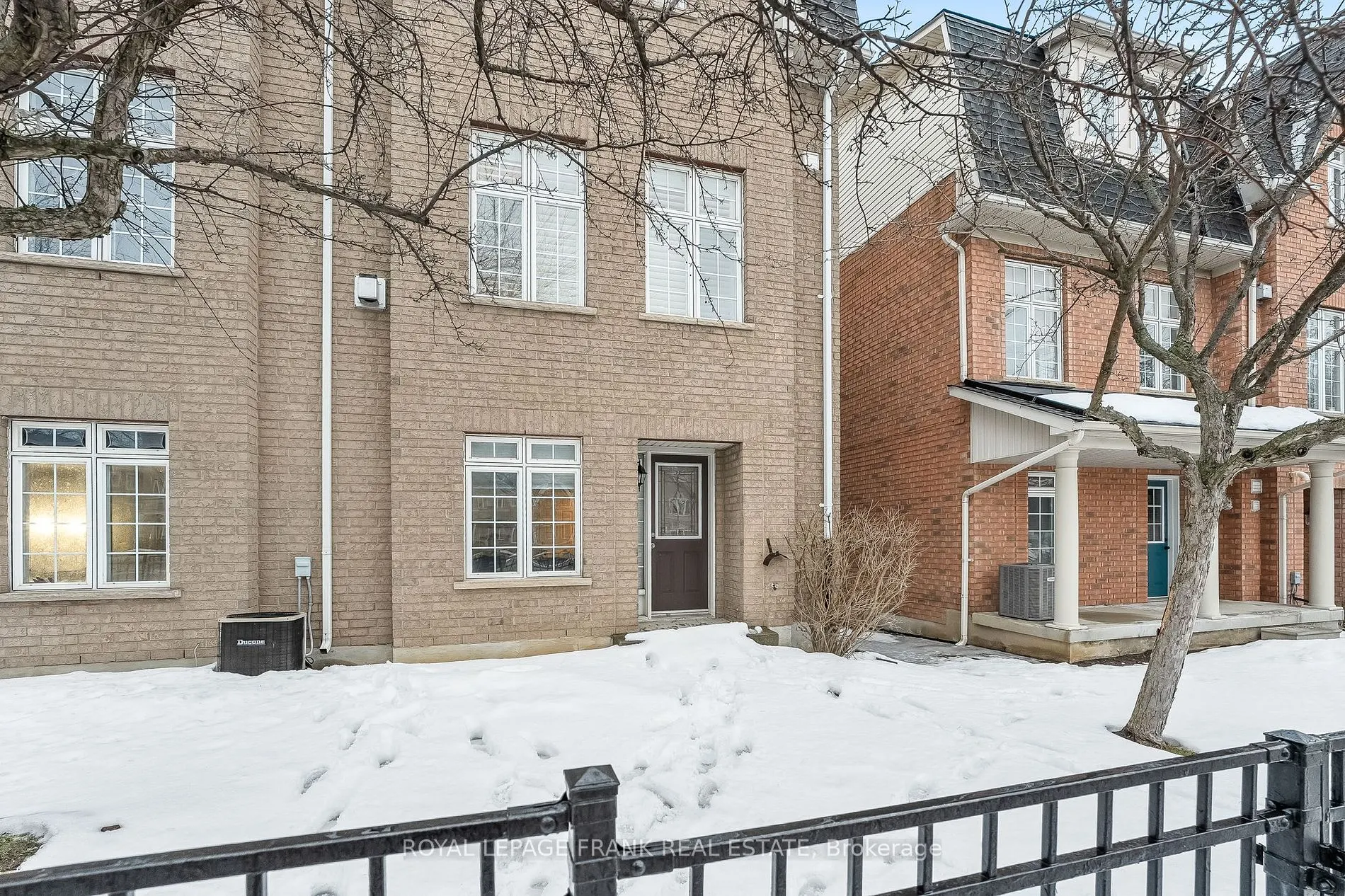 65 Sprucedale Way #31