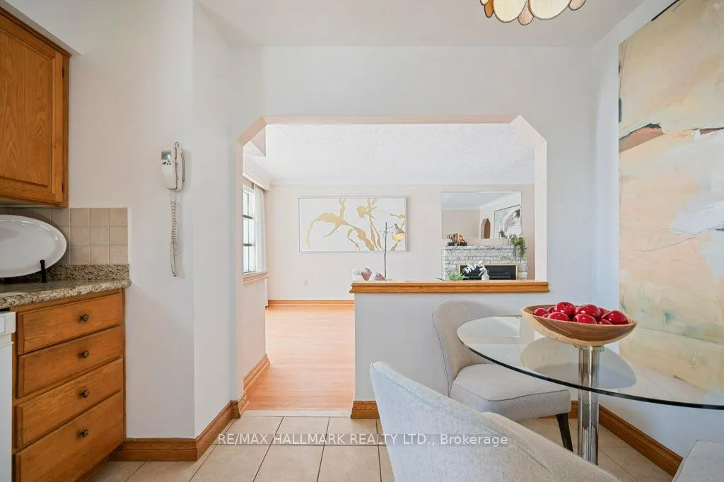 98 Citadel Dr