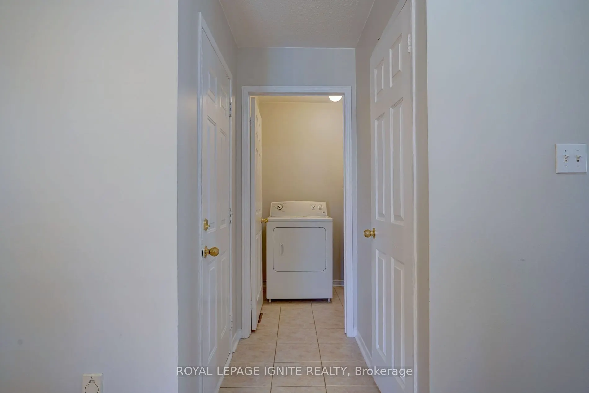 60 Haverhill Cres