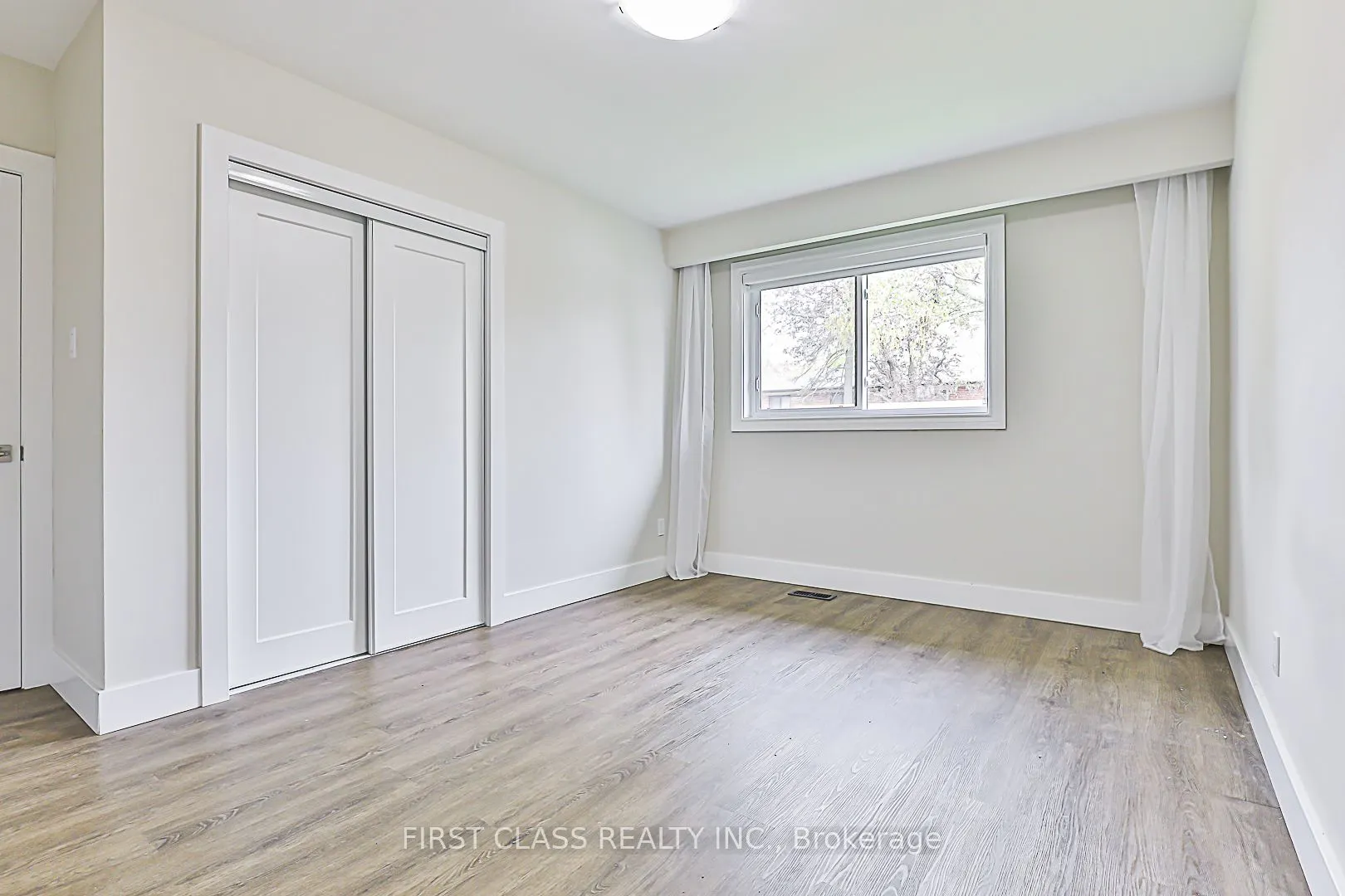 24 Fintona Avenue
