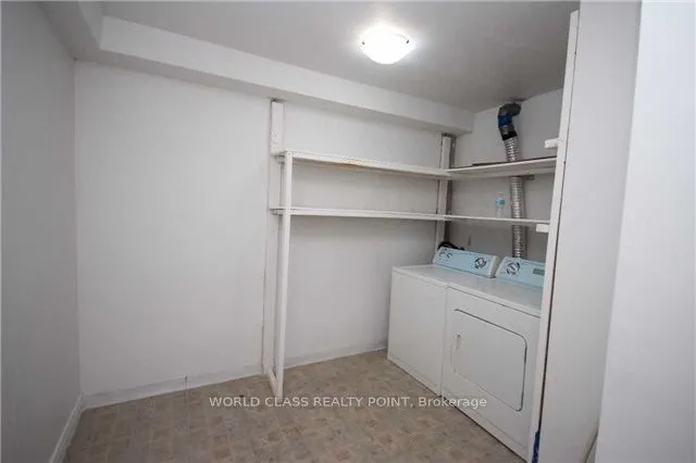 3420 Eglinton Avenue E, #807