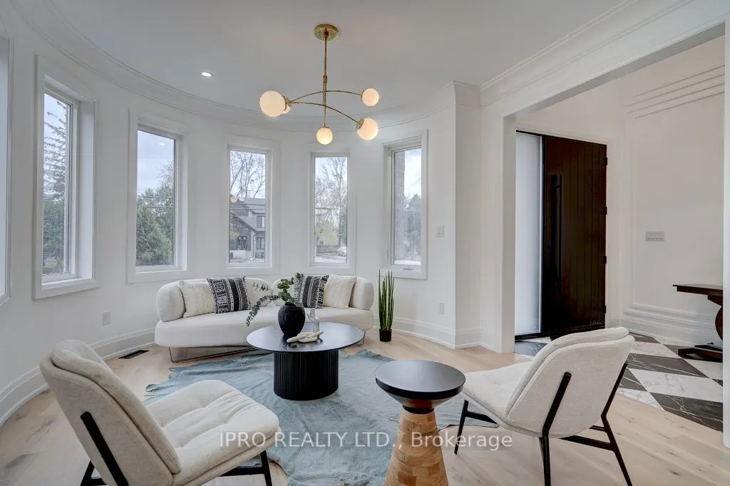 12 Euclid Avenue