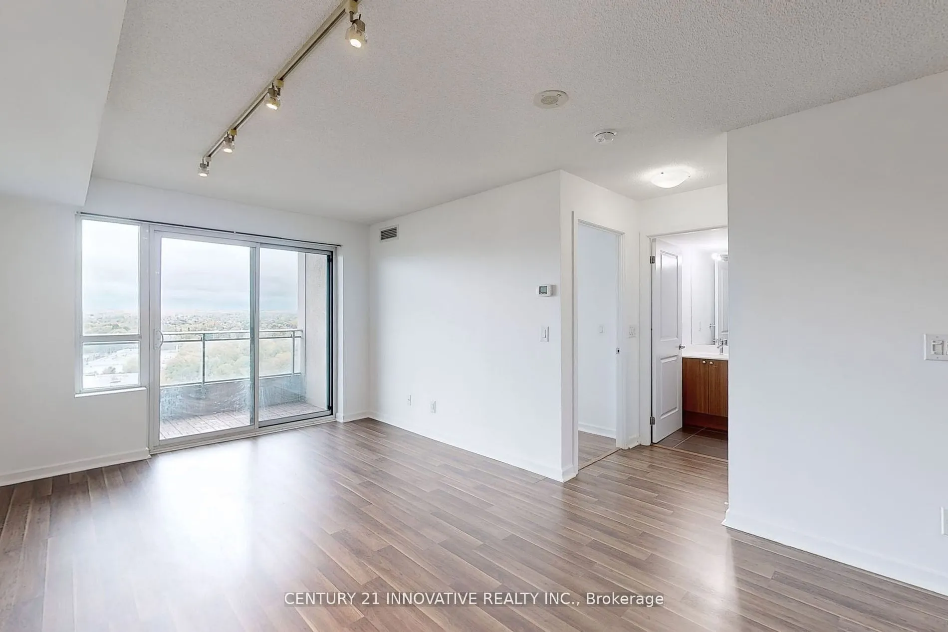 1235 Bayly Street, #1308