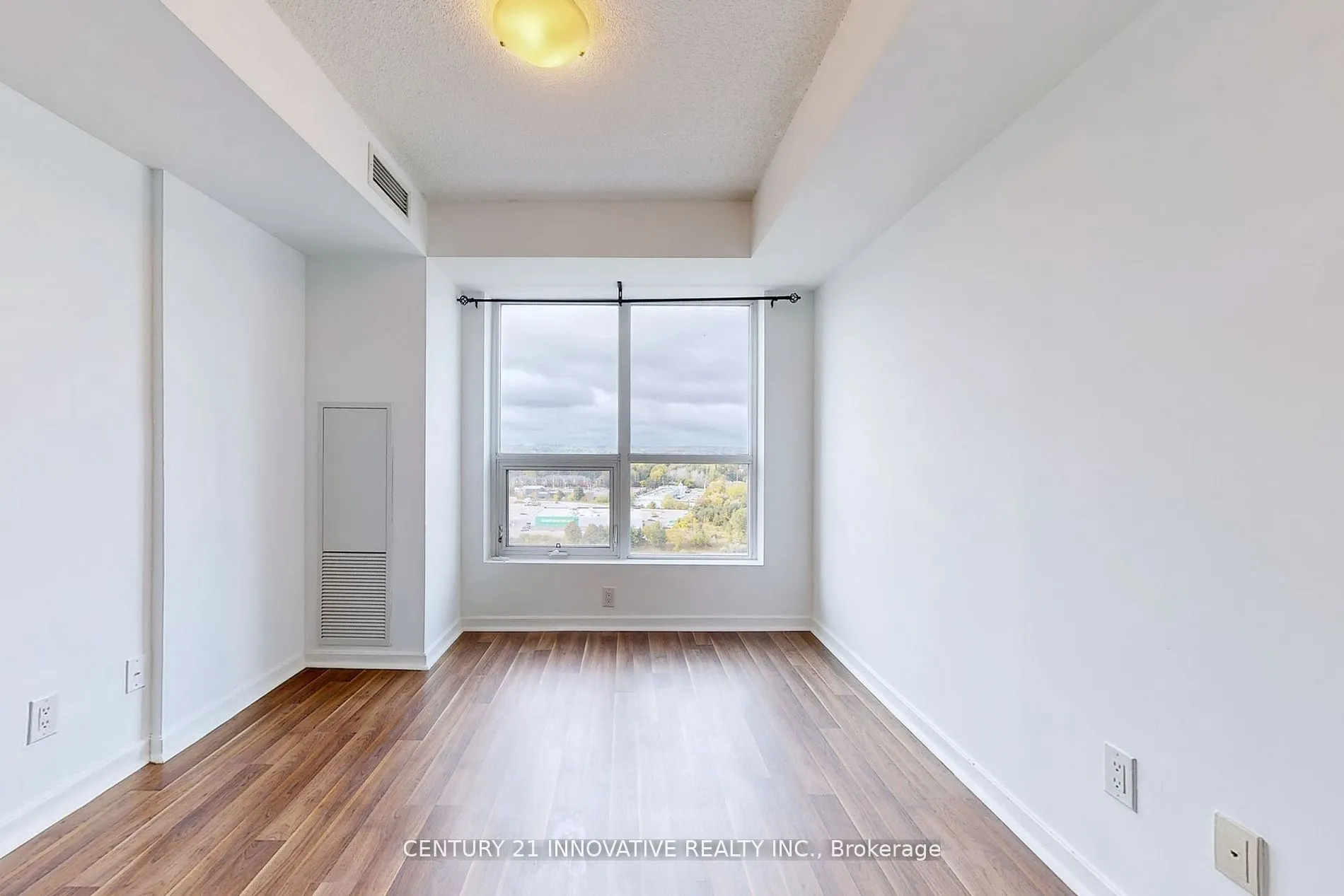 1235 Bayly Street, #1308