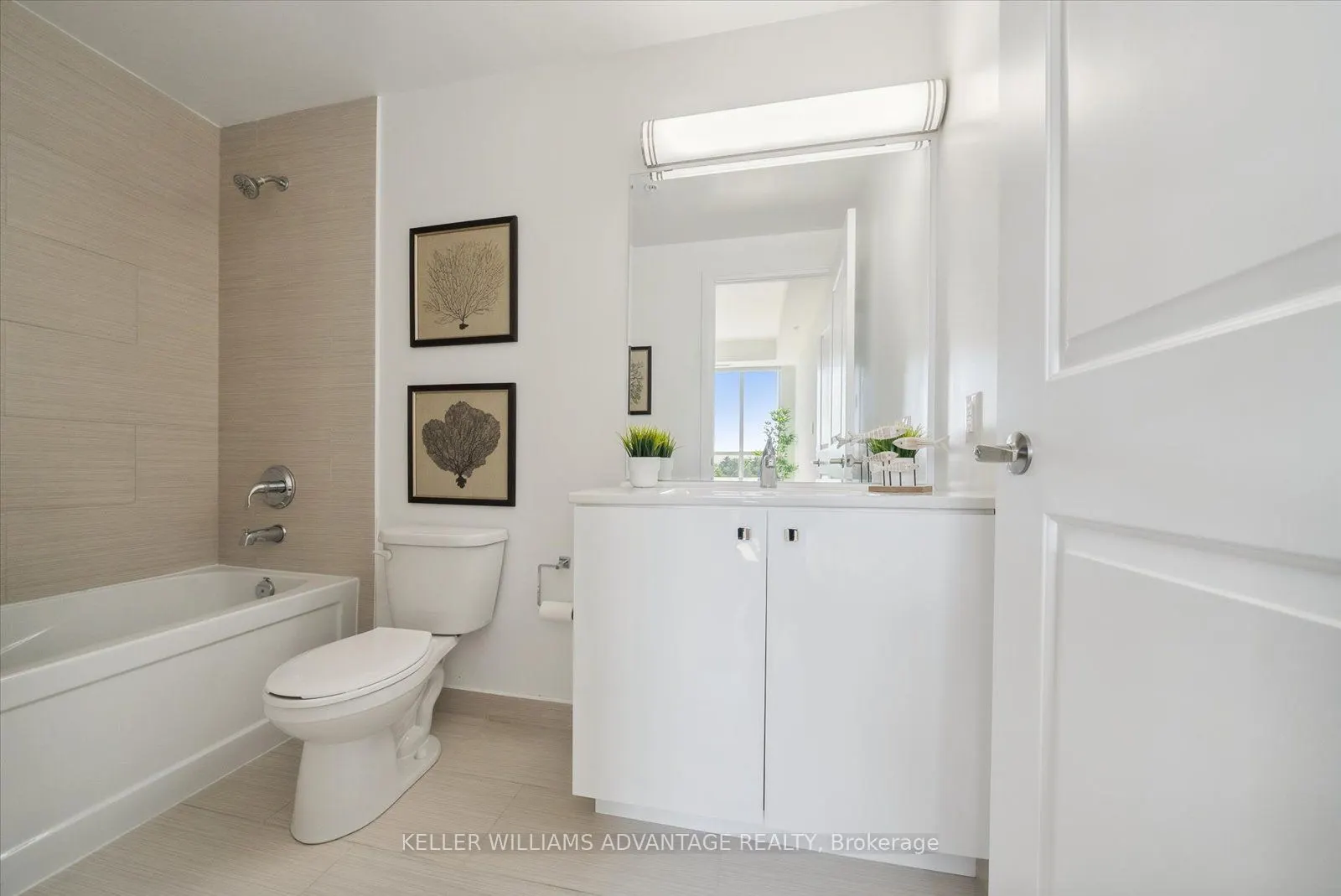 3655 Kingston Road, #816
