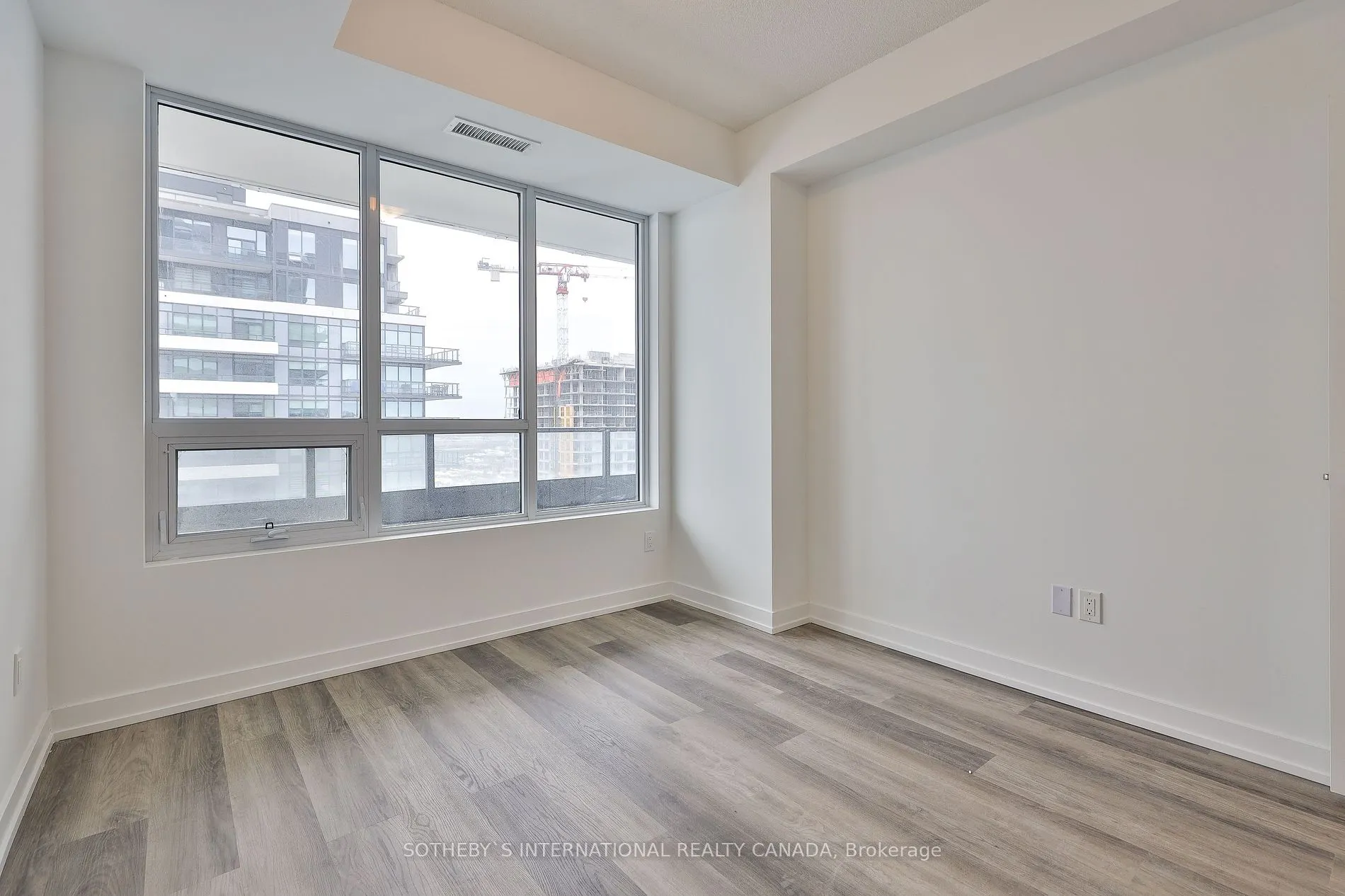 1435 Celebration Drive, #2405
