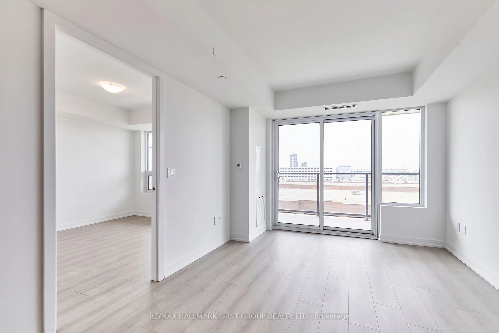 1435 Celebration Drive, #517