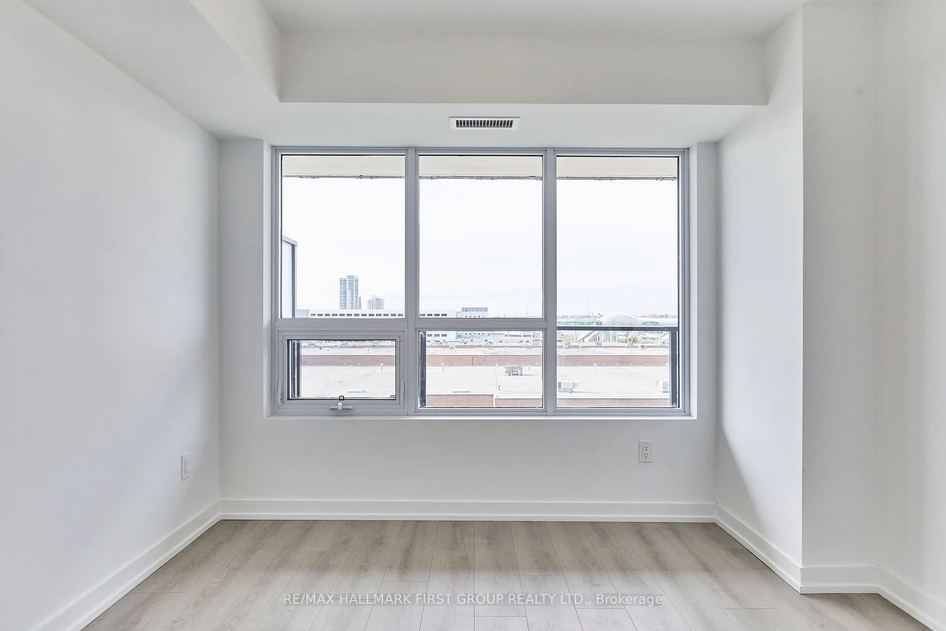1435 Celebration Drive, #517
