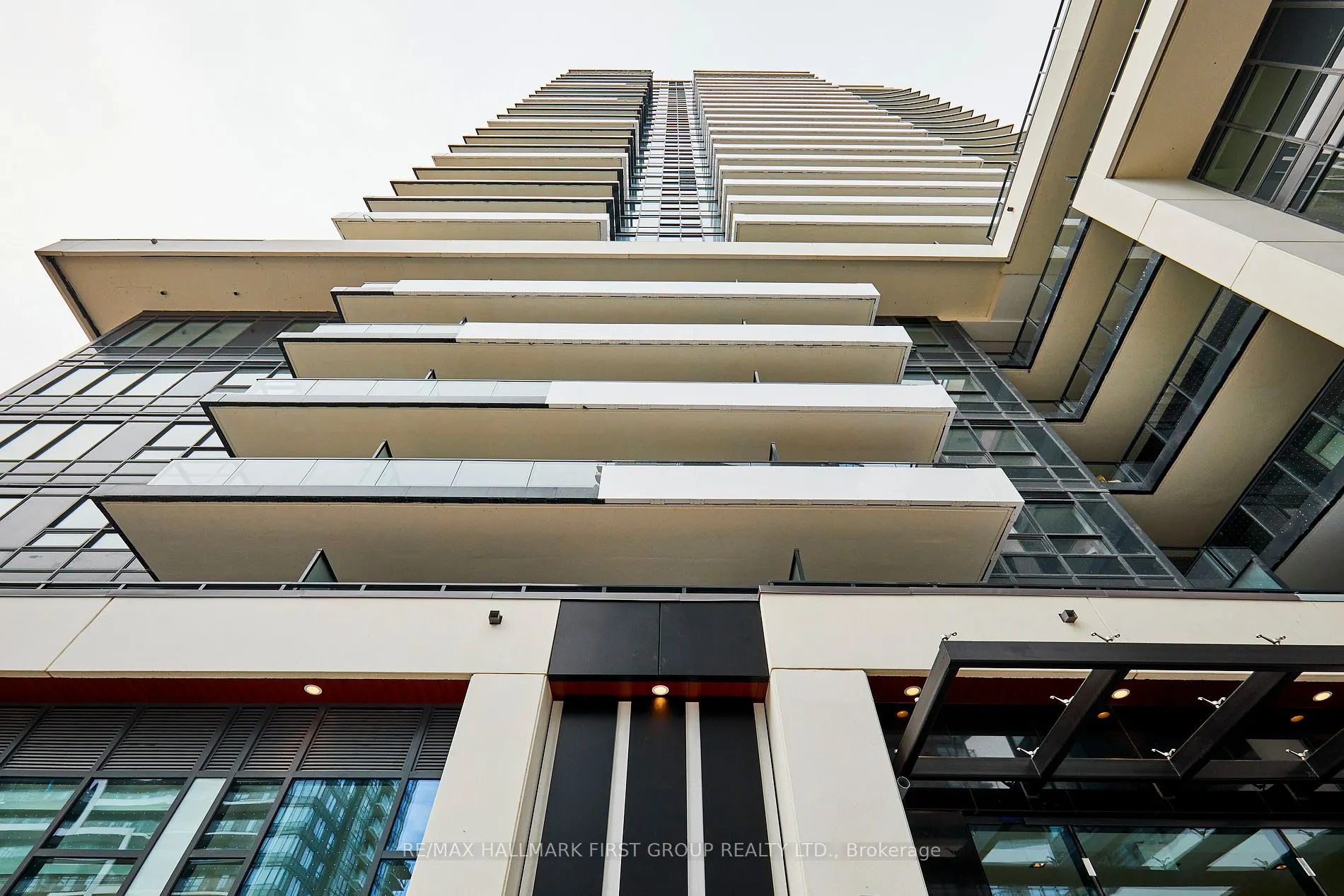 1435 Celebration Drive, #517
