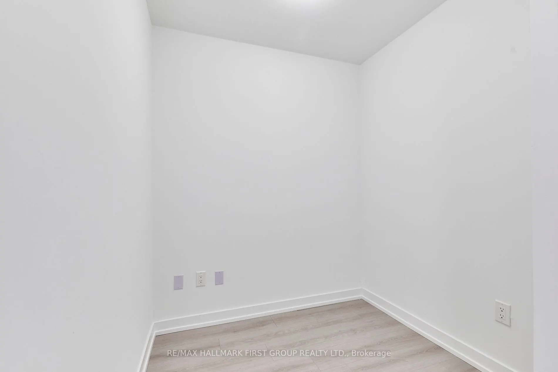1435 Celebration Drive, #517