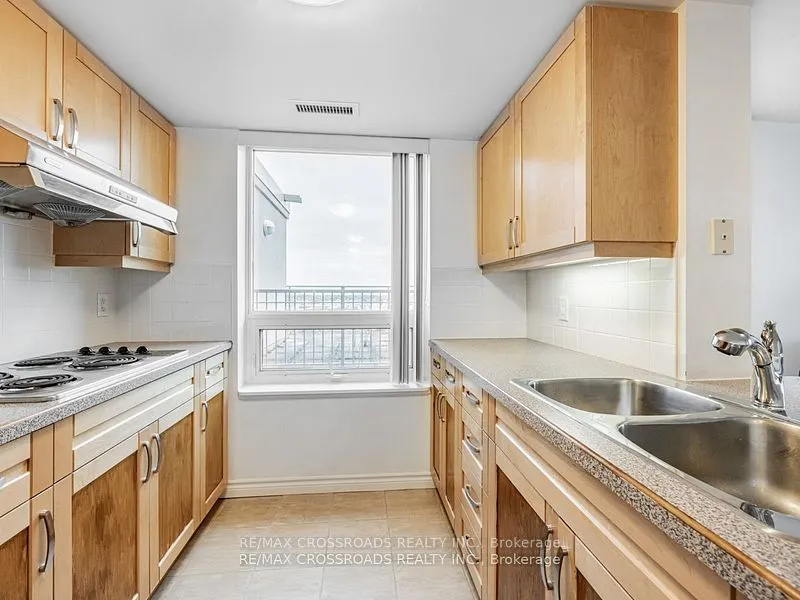 2020 Mcnicoll Avenue, #1011