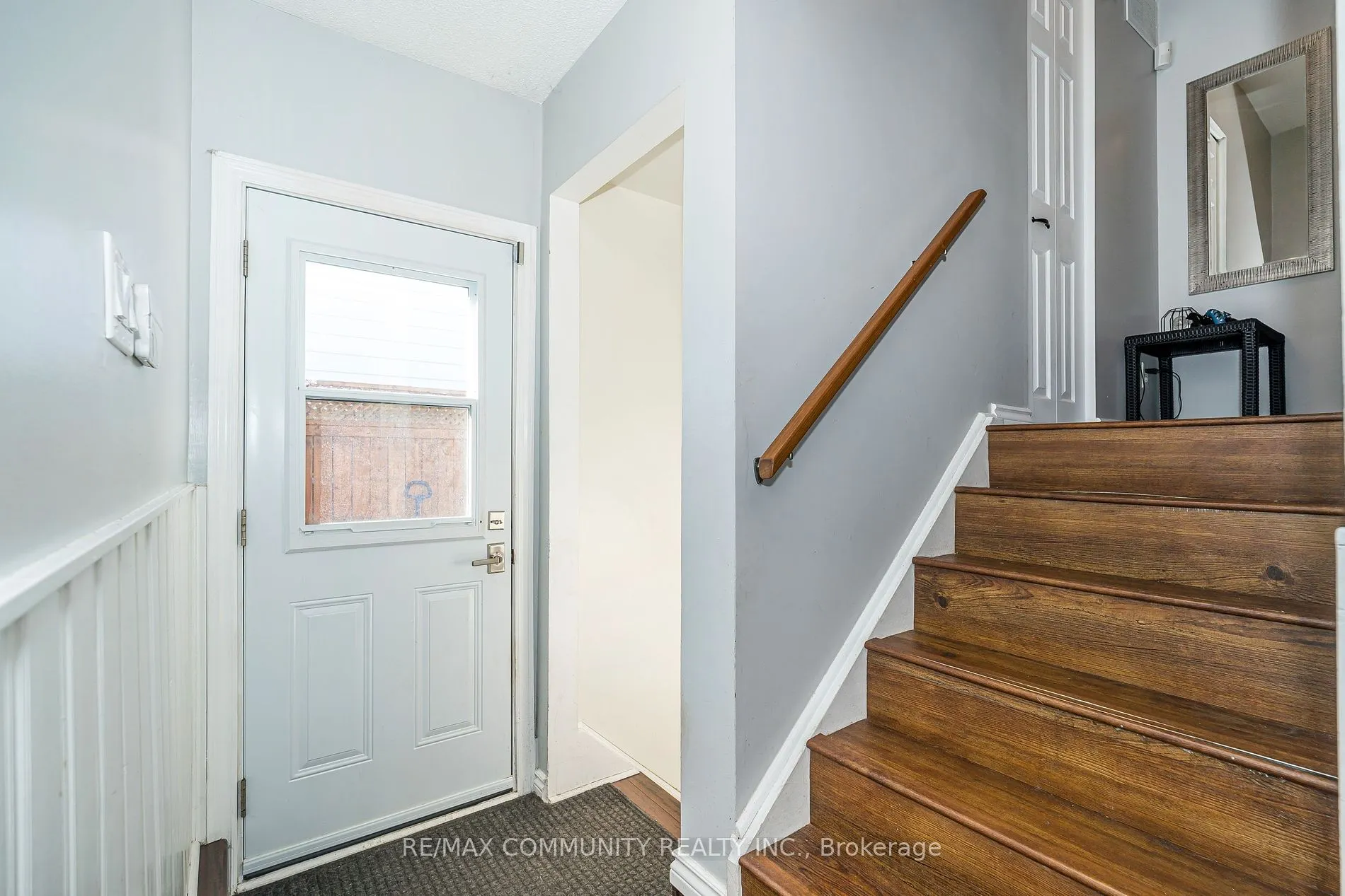 506 Lanark Drive