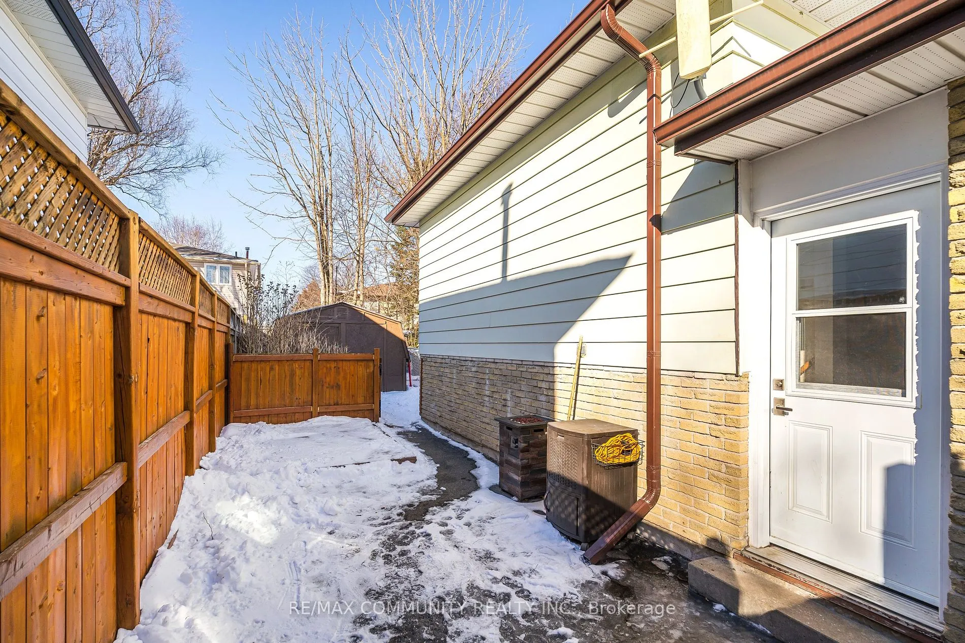 506 Lanark Drive