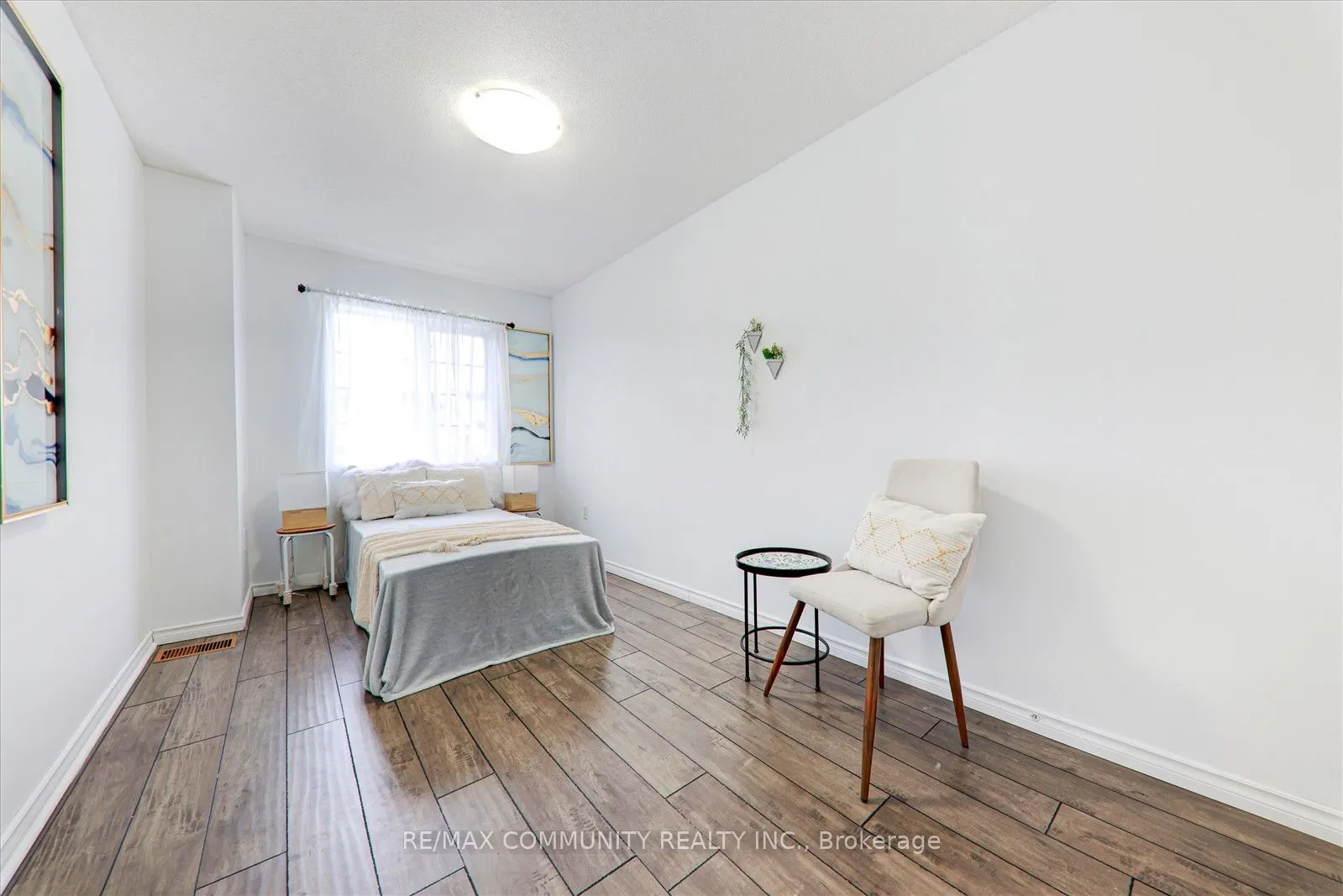 166 Bean Crescent