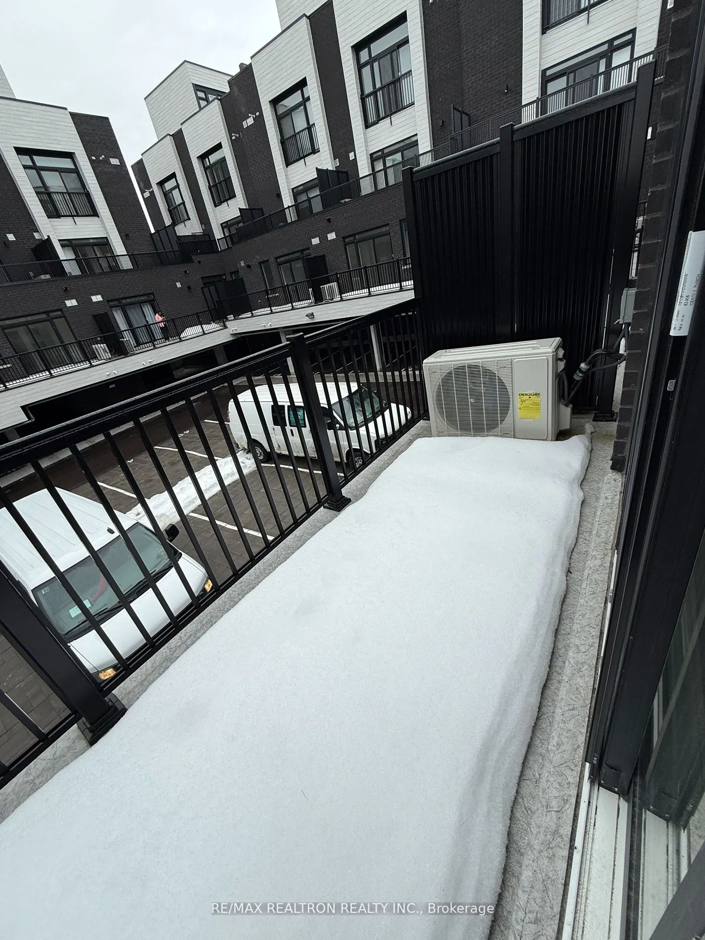 184 Angus Drive N, #5