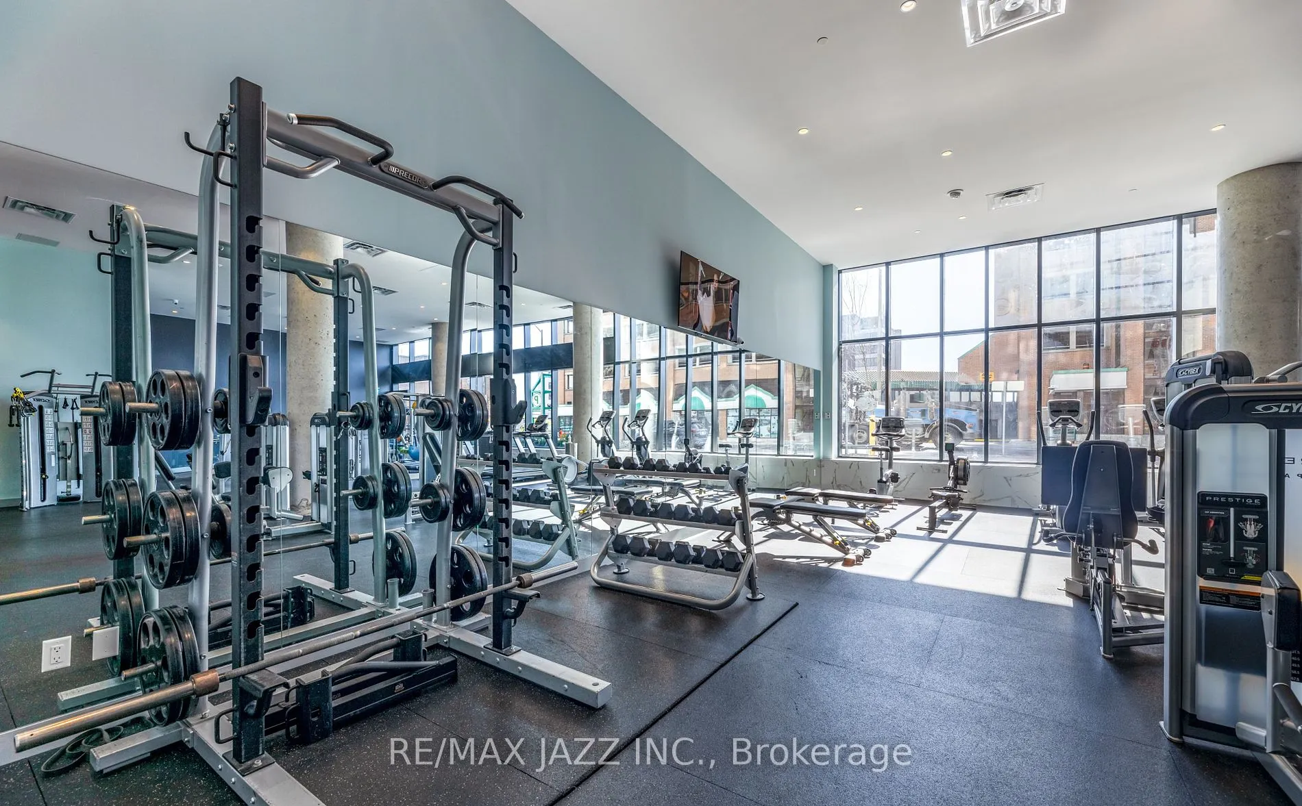 80 Bond Street E, #1501