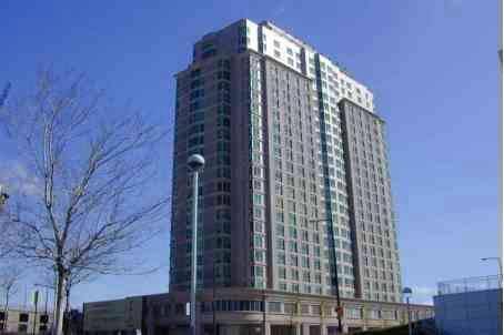 1 Lee Centre Dr, #1601