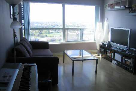 36 Lee Centre Dr, #2515