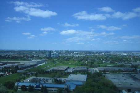 36 Lee Centre Dr, #2515