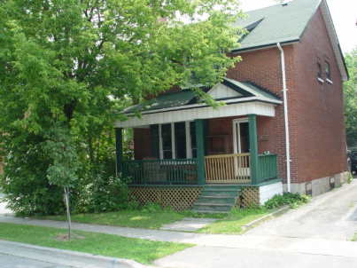 159 Agnes St