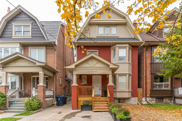36 Lockwood Rd, Toronto