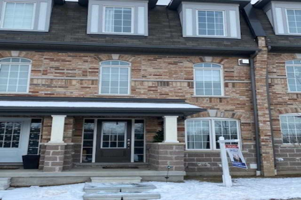 36 Graywardine Lane, Ajax