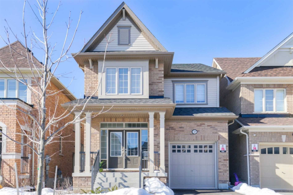 550 Windfields Farm Dr W, Oshawa