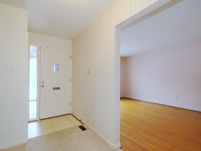 Listing E4689162 - Large Photo # 2
