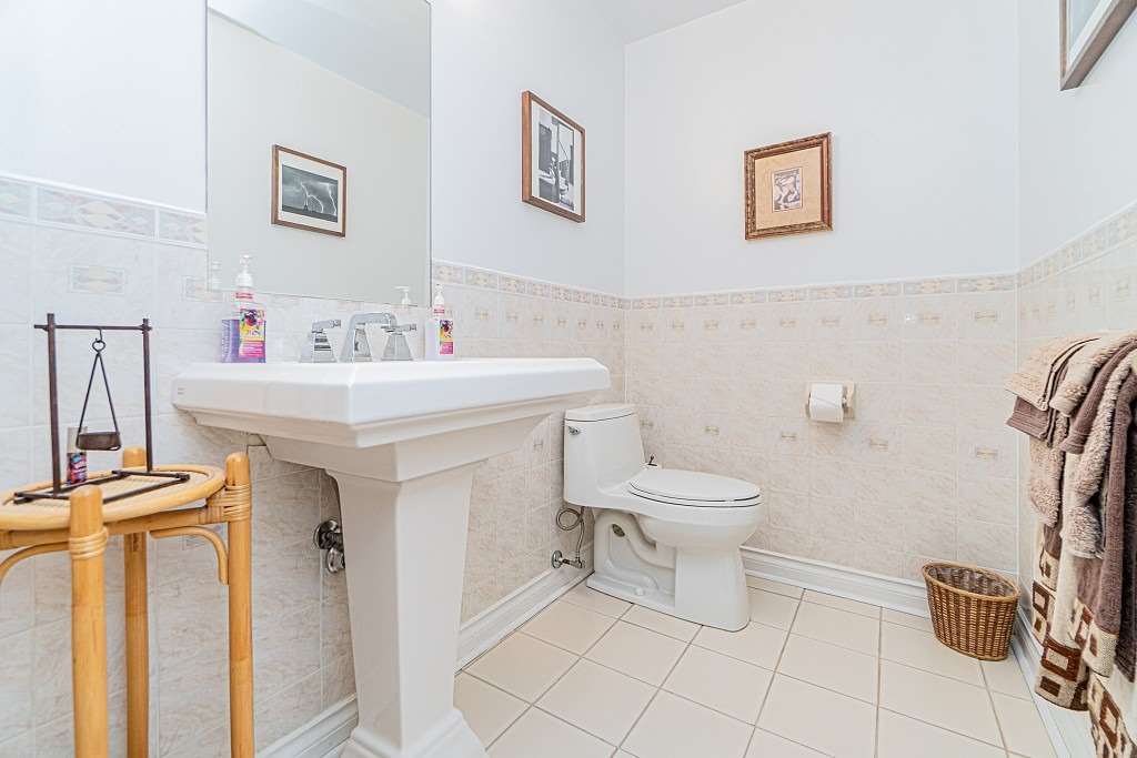 Listing E4722995 - Large Photo # 19