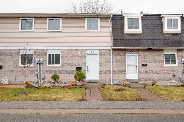 1331 Glenanna Rd, Pickering