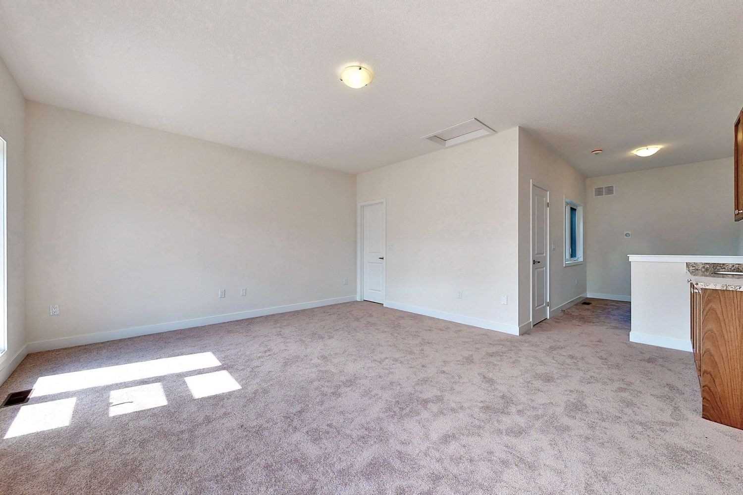 Listing E4741646 - Large Photo # 15