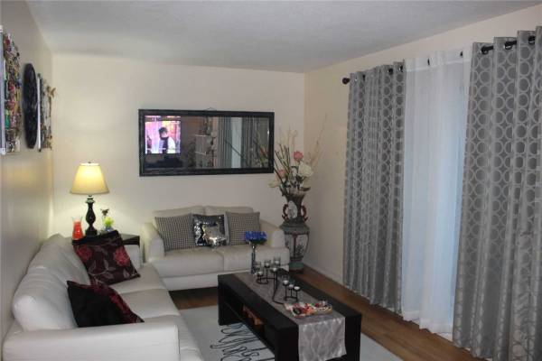 50 Scarborough Golf Clu Rd 50 Scarborough Golf Clu Rd