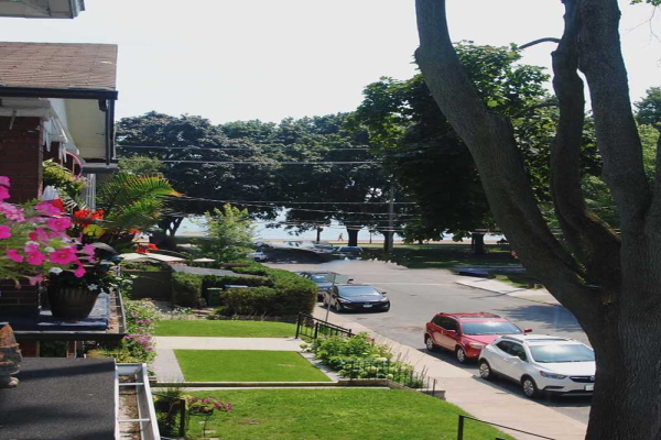 23 Scarboro Beach Blvd 23 Scarboro Beach Blvd