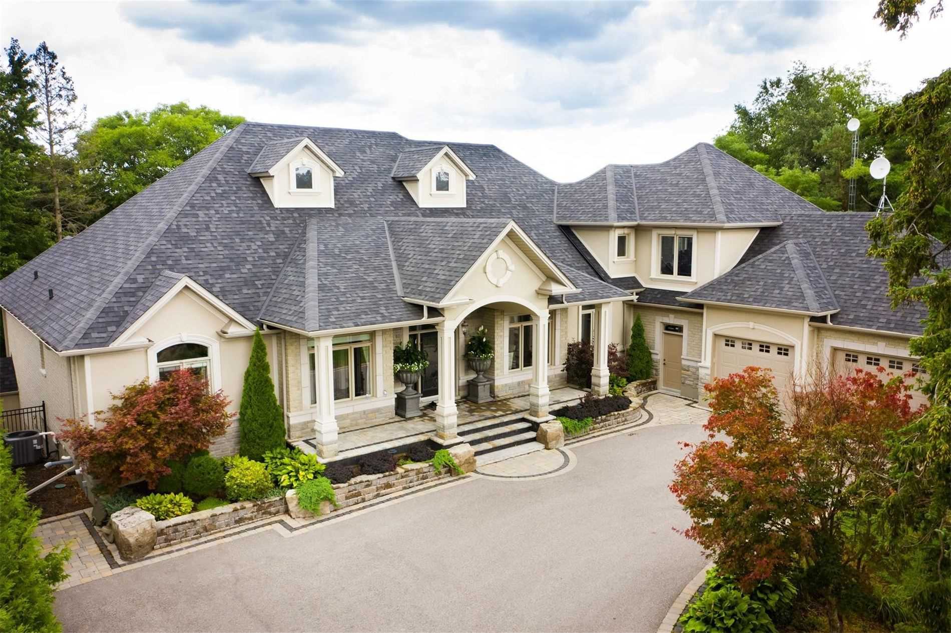 29 Shepherd Rd, (MLS® E4881010) See this detached house for sale