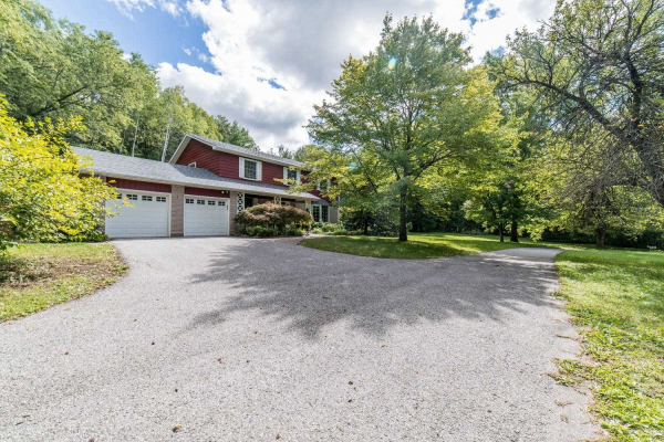 3345 Greenwood Rd, Pickering