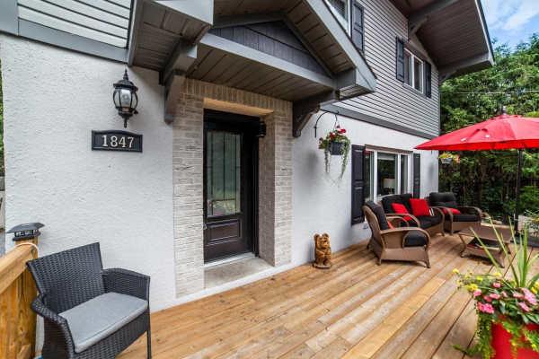 1847 Woodview Ave, Pickering