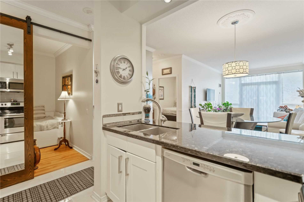 1200 The Esplanade Rd N, Pickering