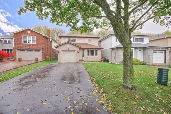 639 Dunn Cres, Pickering